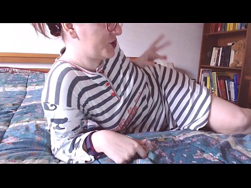 ❤️ Prenu ĉi tiun grandan nigran kokon en vian buŝon sklaveton ☑ Nur porno ĉe ni ❤