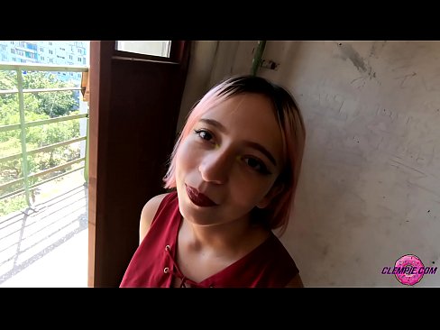 ❤️ Studenta Sensuĉa Suĉas Fremdulon en la Dezerto - Cum Sur Lia Vizaĝo ☑ Nur porno ĉe ni ❤